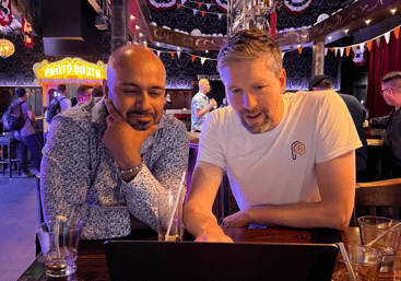 Purchasely's Jeff Grang meeting with a client